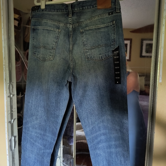 NWT Lucky Brand Siena Slim BF Jeans, size 12. - Picture 7 of 9